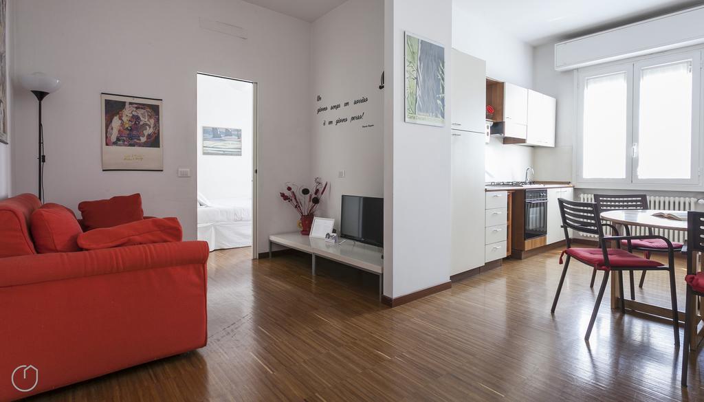 Italianway-Sismondi Apartment มิลาน ภายนอก รูปภาพ